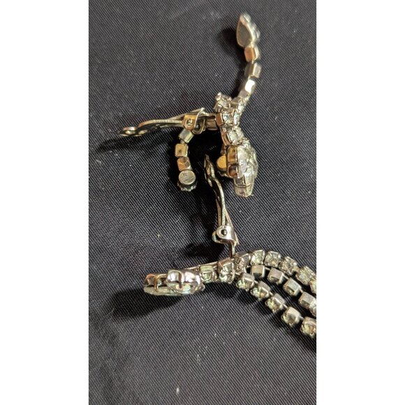 Vintage Astra Rhinestone Cat Clip-On Earrings Dangling Crystal Silver-Tone Jewel - Picture 4 of 5